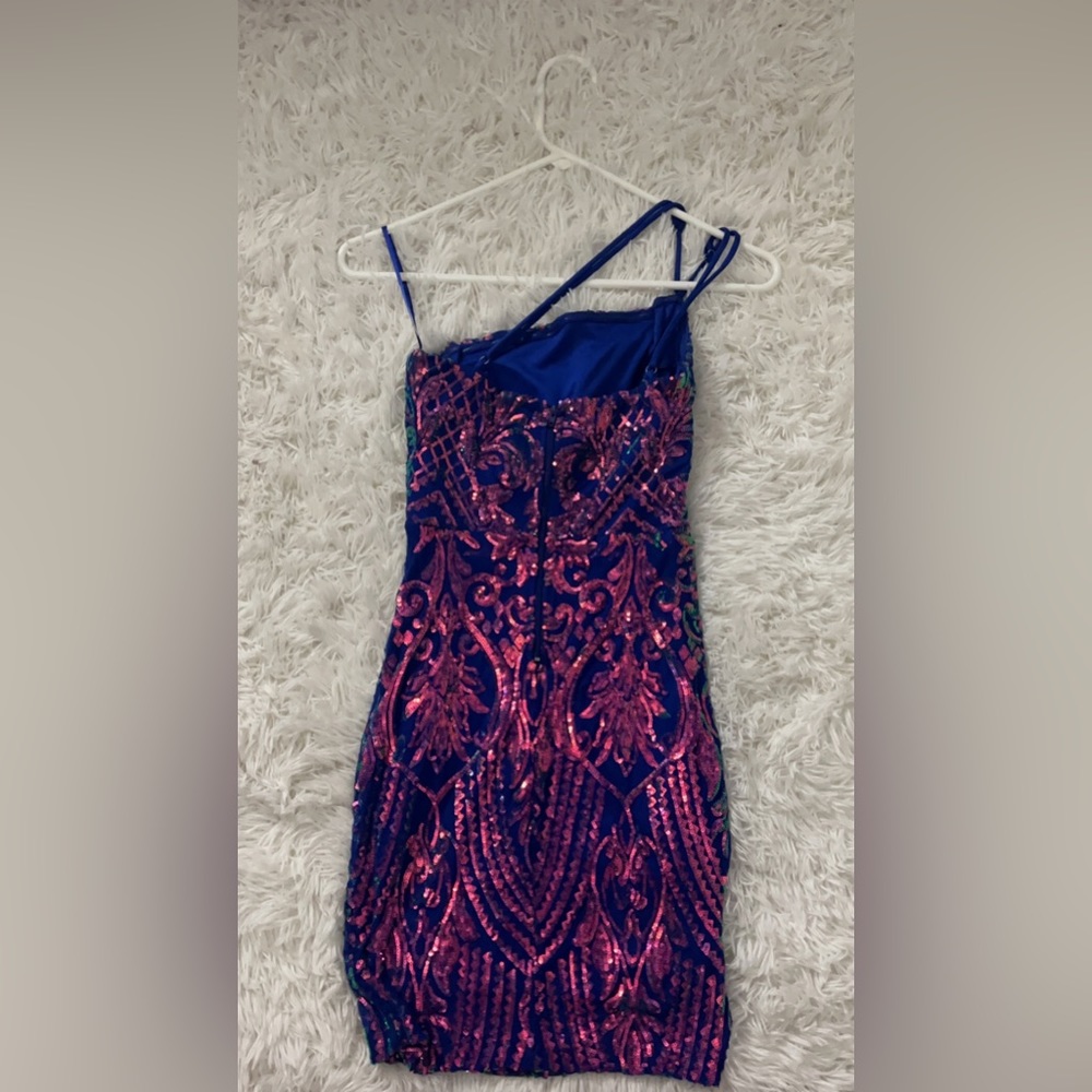 hoco dress from Windsor - Picture 2 of 2